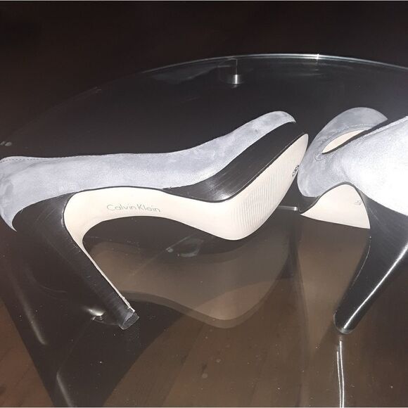 Calvin Klein Kendall Pumps Size 7M - Picture 5 of 8
